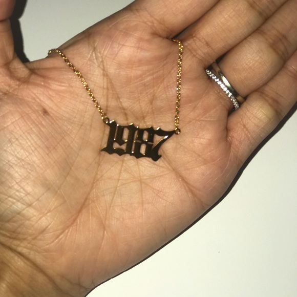 Jewelry - “1987” Birth year necklace
